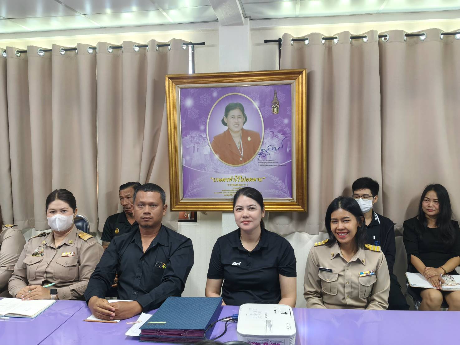 title - ผู้ตรวจราชการ ส.ป.ก. ประชุมตรวจติดตามความก้าวหน้าผลการดำเนินงานตามแผนการตรวจราชการของ ส.ป.ก. ประจำปีงบประมาณ พ.ศ. 2569 รอบที่ 2 เขตตรวจราชการที่ 2 จังหวัดนครปฐม และลงพื้นที่ตรวจเยี่ยมเกษตรกรในเขตปฏิรูปที่ดินจังหวัดนครปฐม